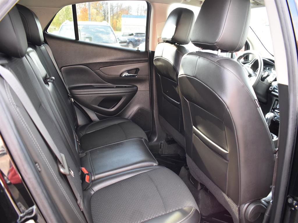 Used 2022 Buick Encore Preferred w/ Safety Package image 6