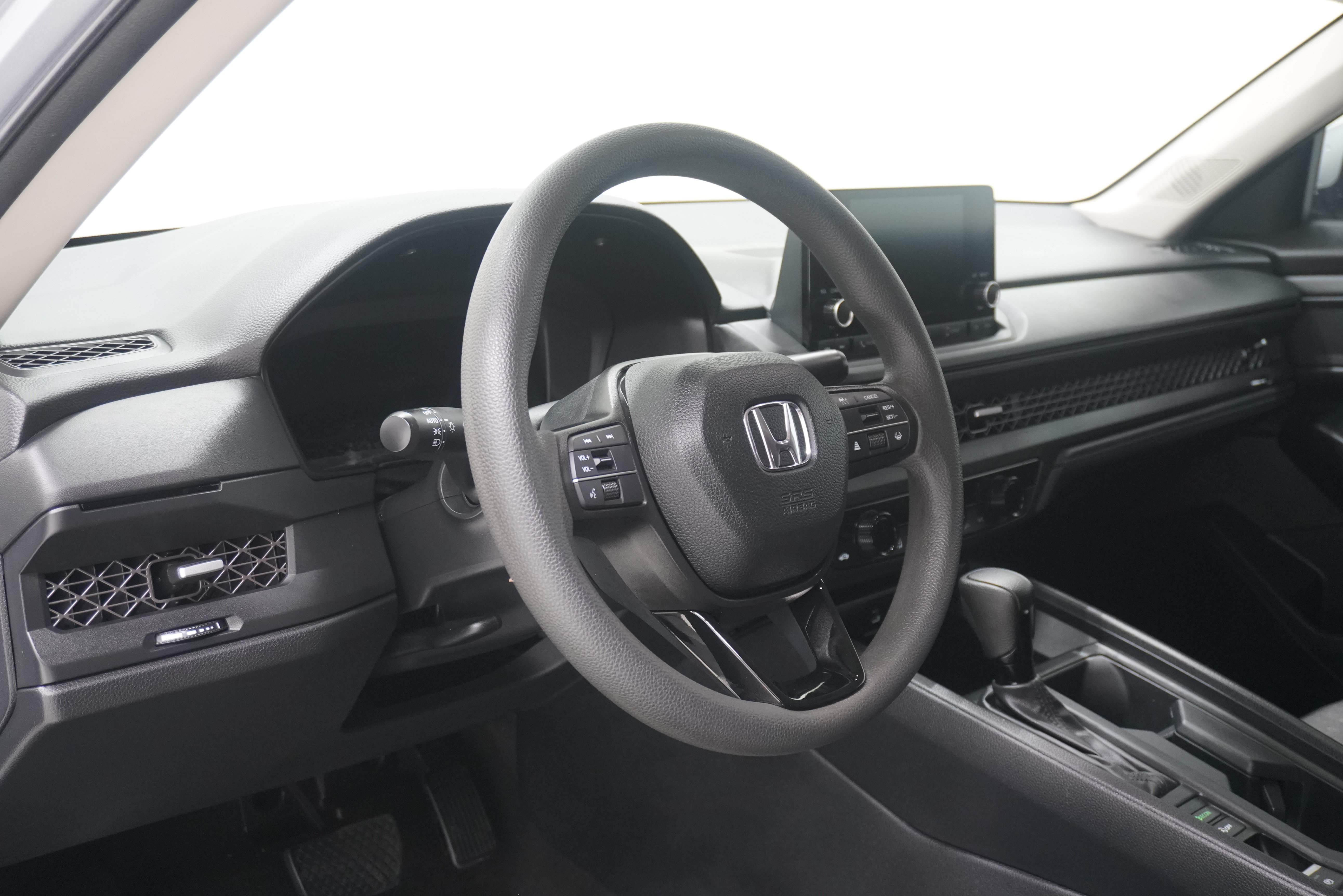 Used 2023 Honda Accord EX image 10