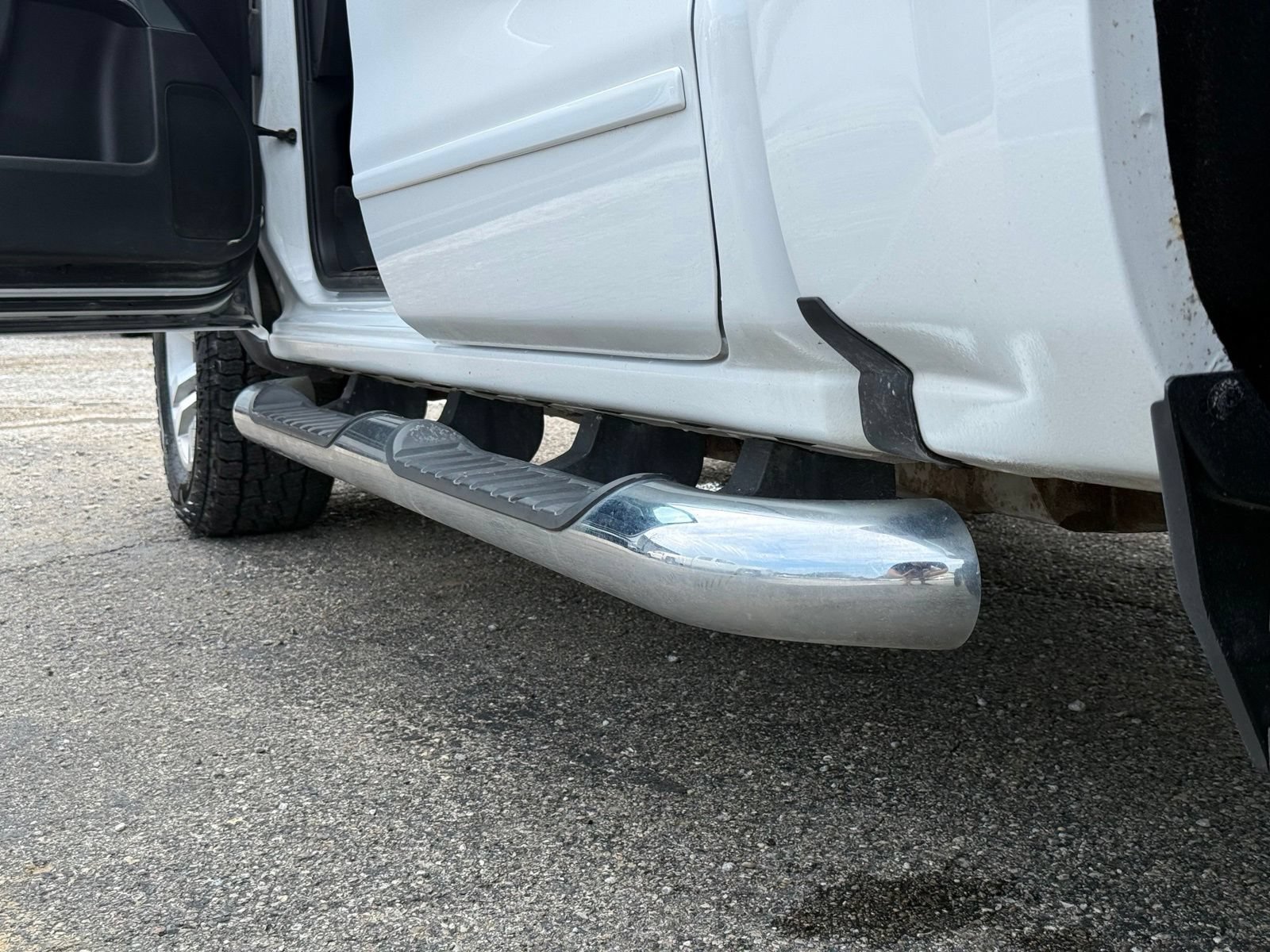 Used 2018 Chevrolet Silverado 1500 LT w/ All Star Edition AWD/4WD image 28