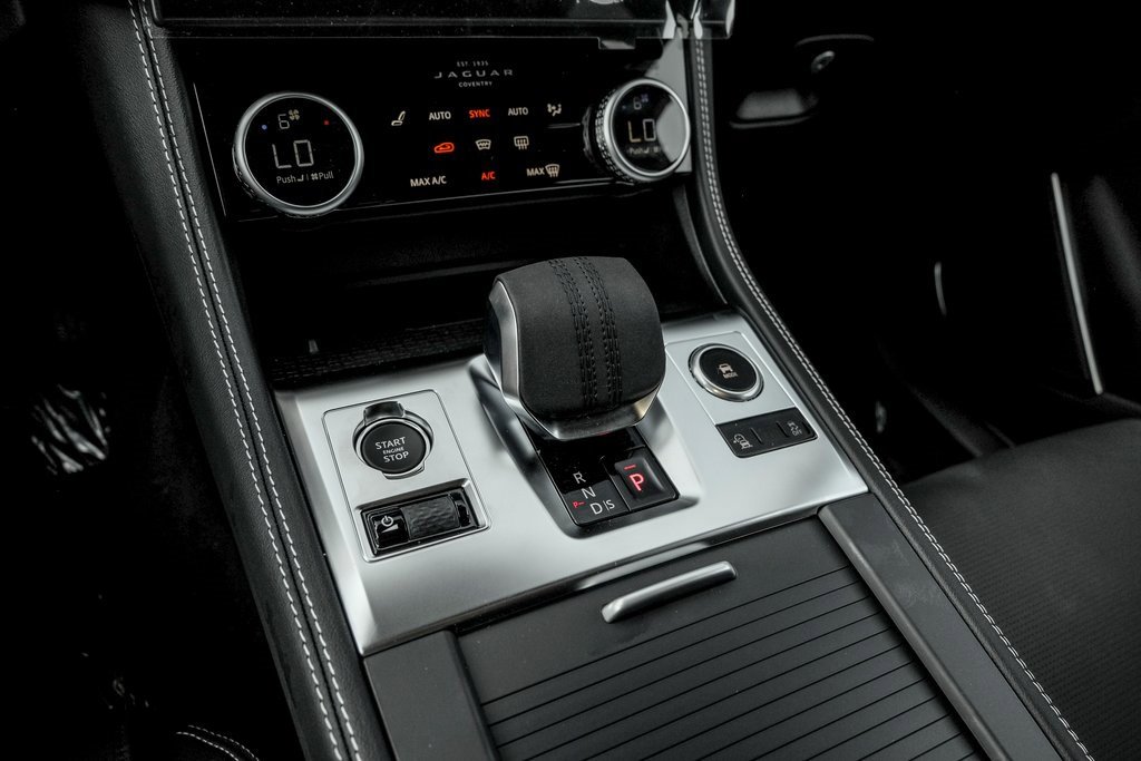 New 2026 Jaguar F-PACE R-Dynamic S image 15