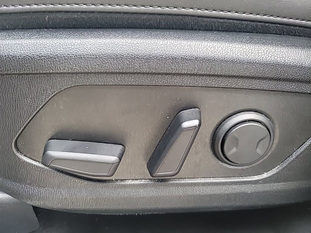 Used 2024 Kia Sorento SX FWD image 11