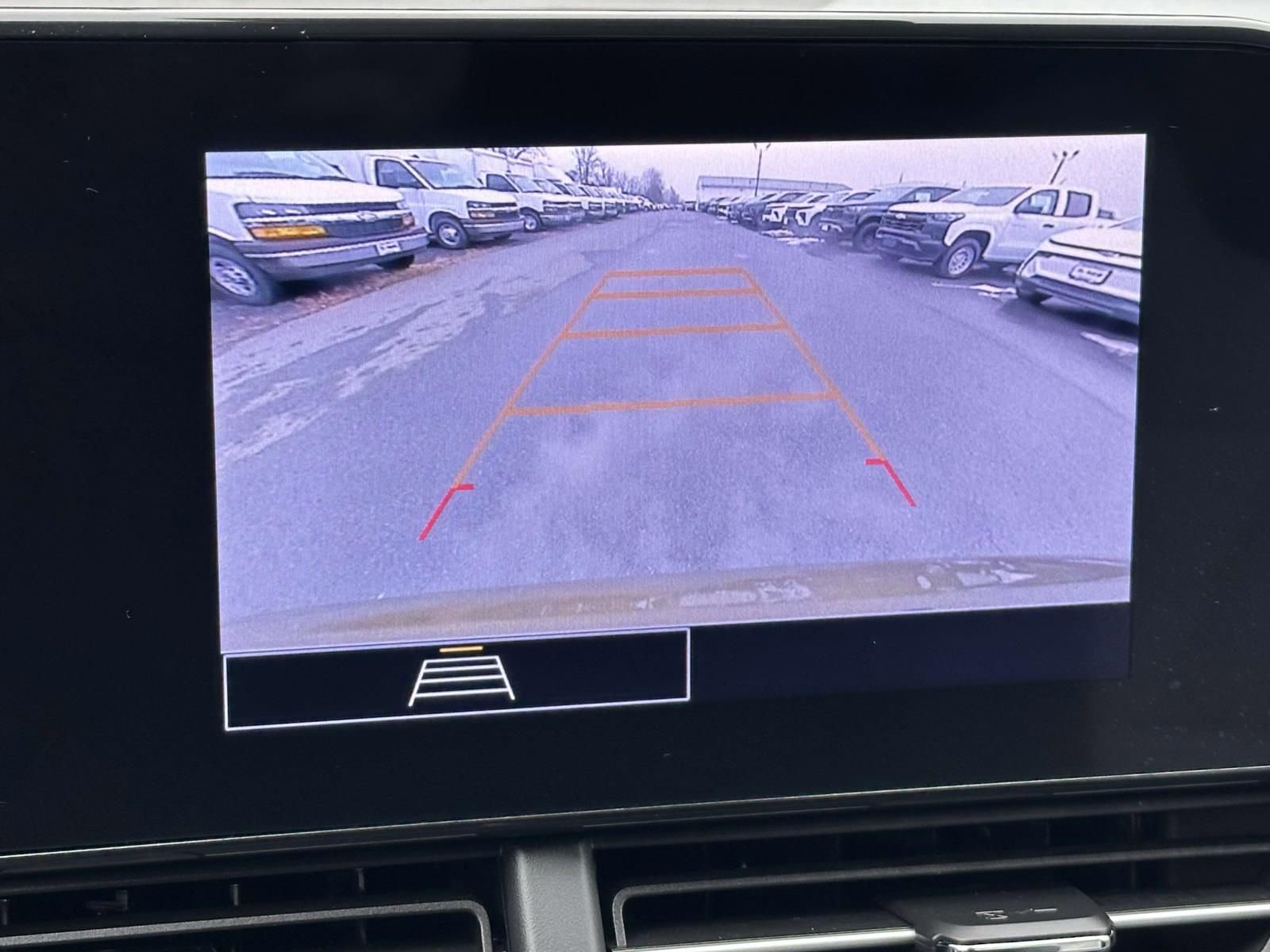 Certified 2024 Chevrolet Trax LS w/ LS Convenience Package image 11