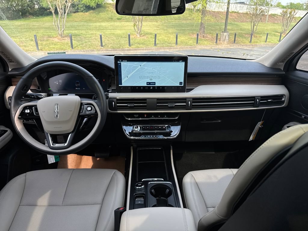 New 2026 Lincoln Corsair Grand Touring AWD/4WD image 12