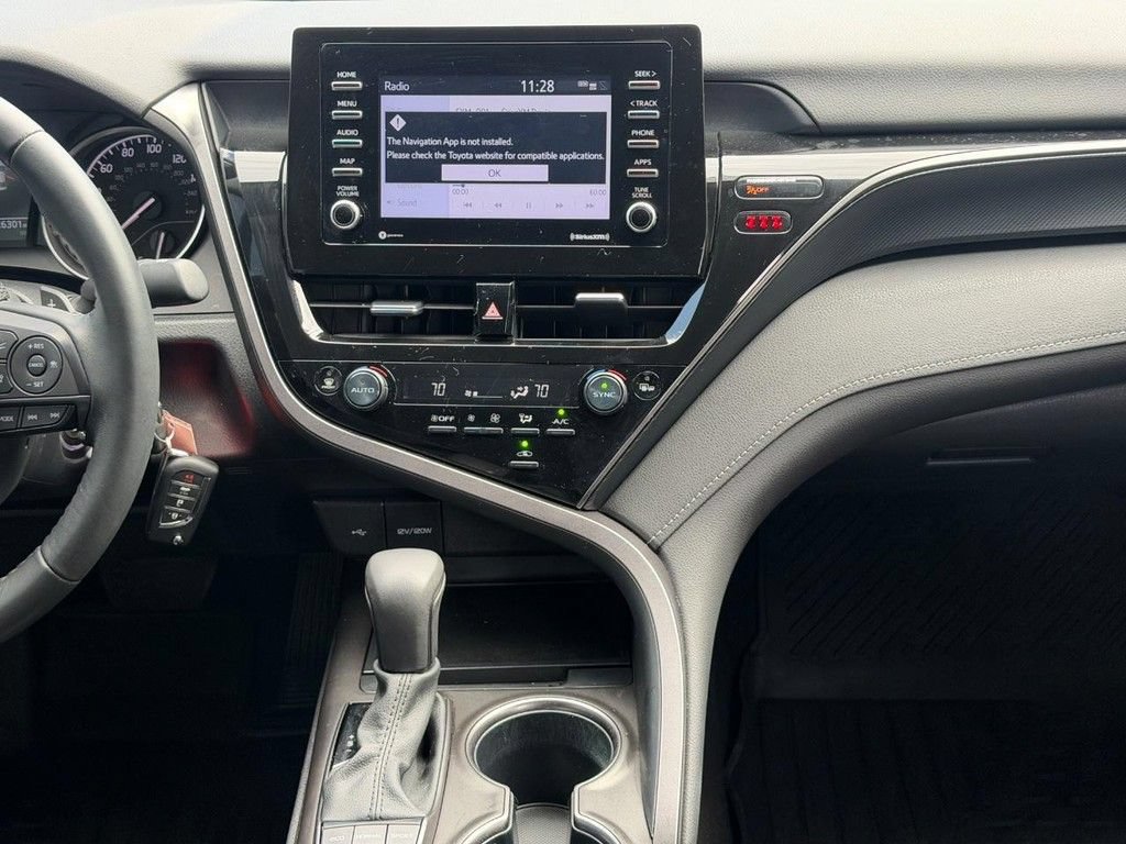 Certified 2024 Toyota Camry SE FWD image 15