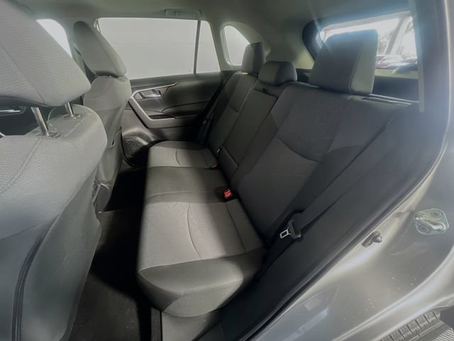 Used 2025 Toyota RAV4 XLE w/ Convenience Package FWD image 27