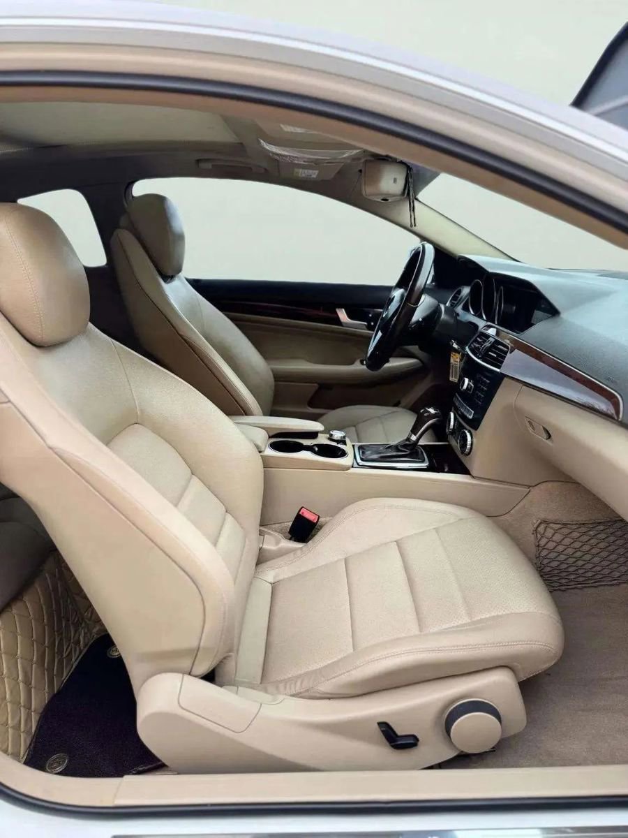 Used 2015 Mercedes-Benz C 250 Coupe image 21
