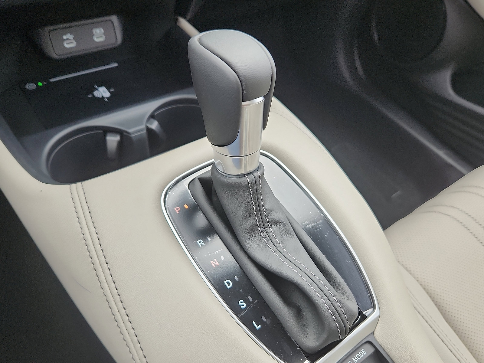 New 2026 Honda HR-V EX-L image 11