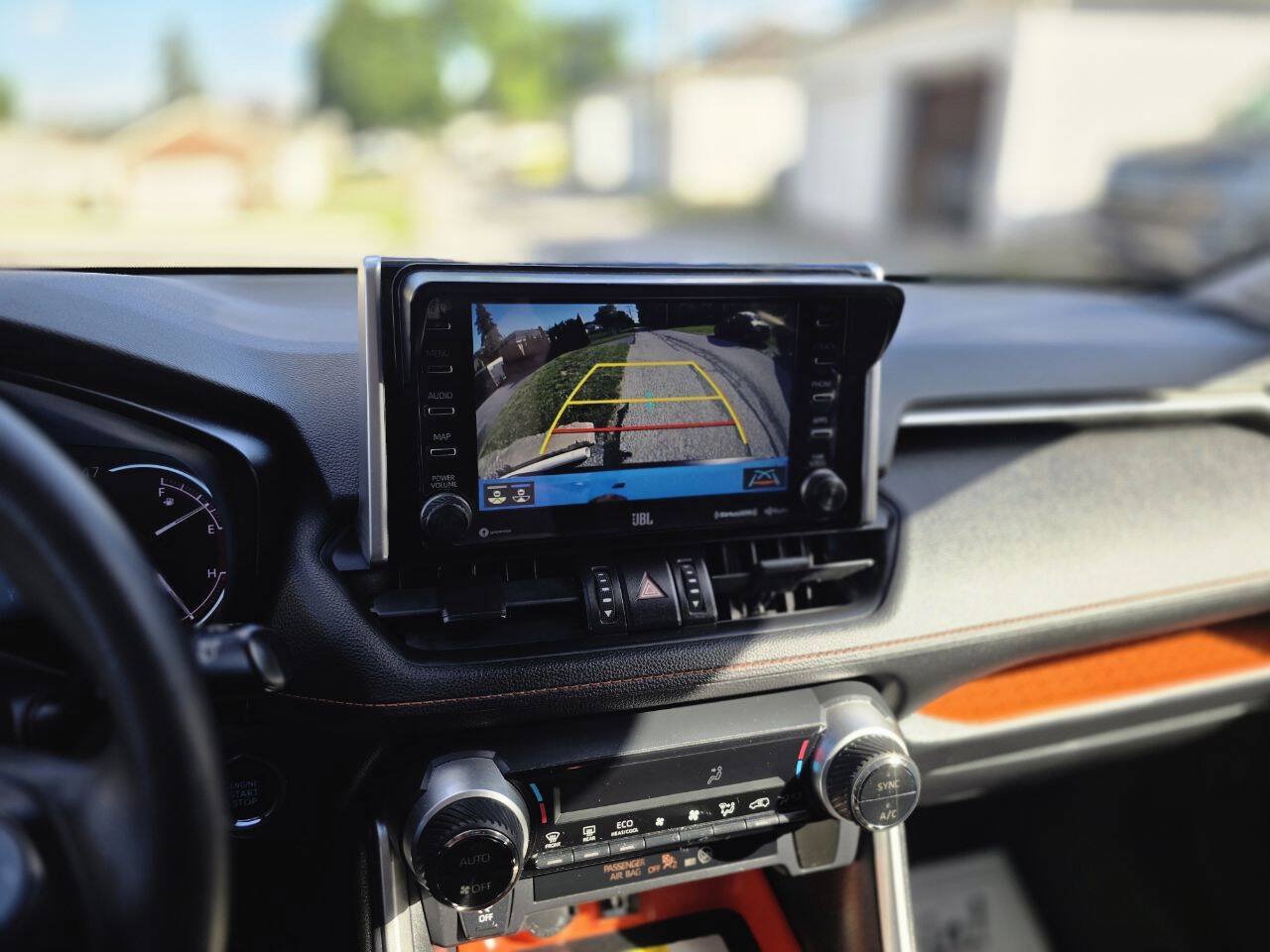 Used 2019 Toyota RAV4 Adventure AWD/4WD image 16