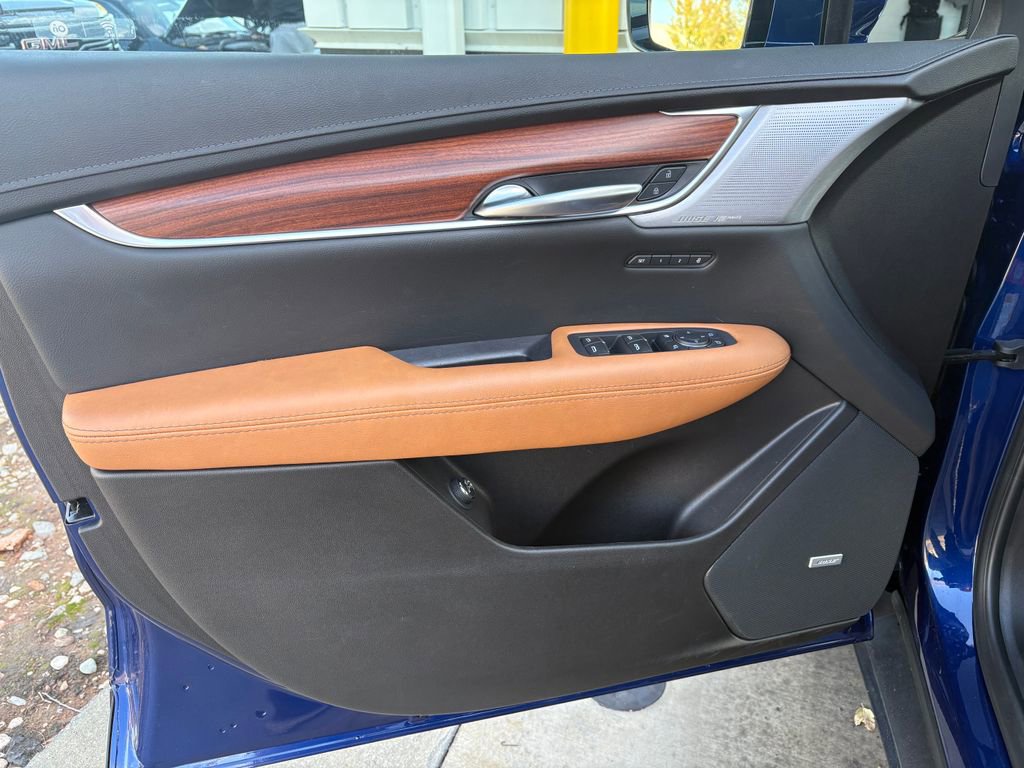 Certified 2024 Cadillac XT5 Premium Luxury w/ Technology Package image 17