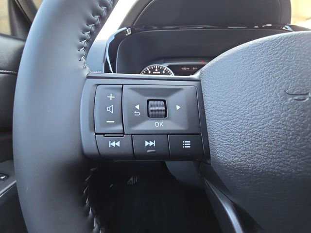 New 2026 Nissan Pathfinder SV image 11