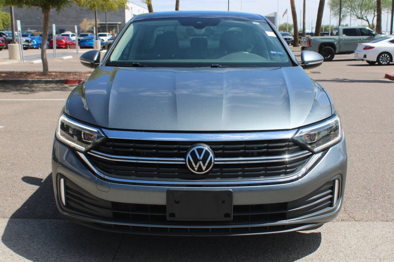 Used 2022 Volkswagen Jetta SEL FWD image 5