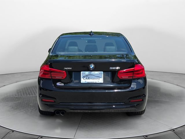 Used 2016 BMW 328i xDrive Sedan AWD/4WD image 4