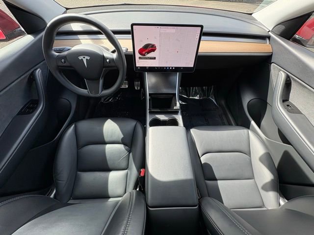 Used 2021 Tesla Model Y Long Range image 19