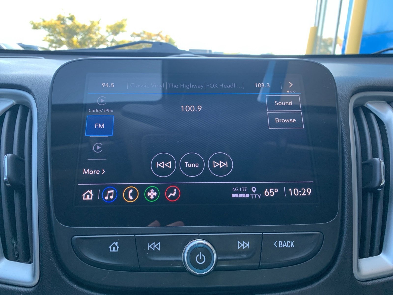 Used 2023 Chevrolet Malibu LT image 19