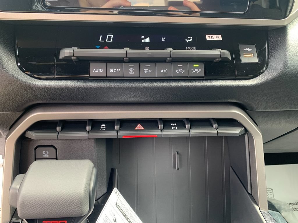 New 2026 Toyota Tundra SR5 AWD/4WD image 22