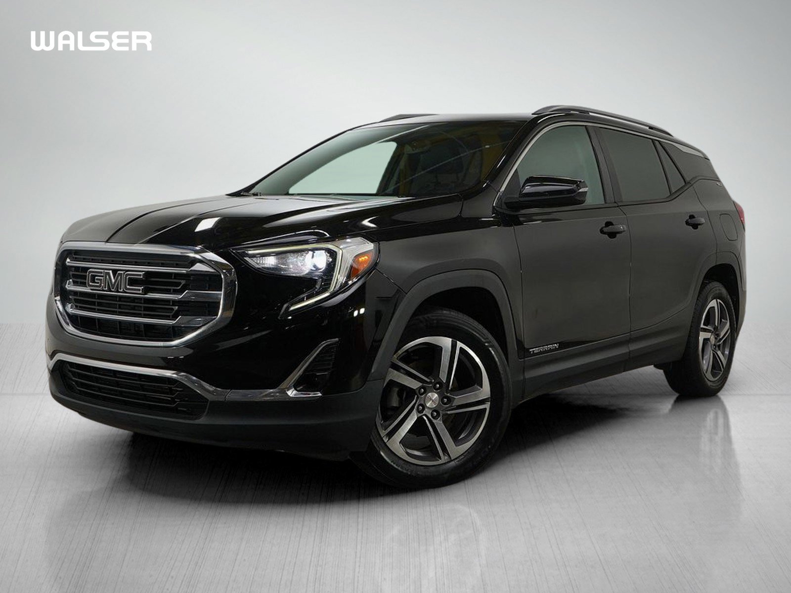 Used 2019 GMC Terrain SLT image 1