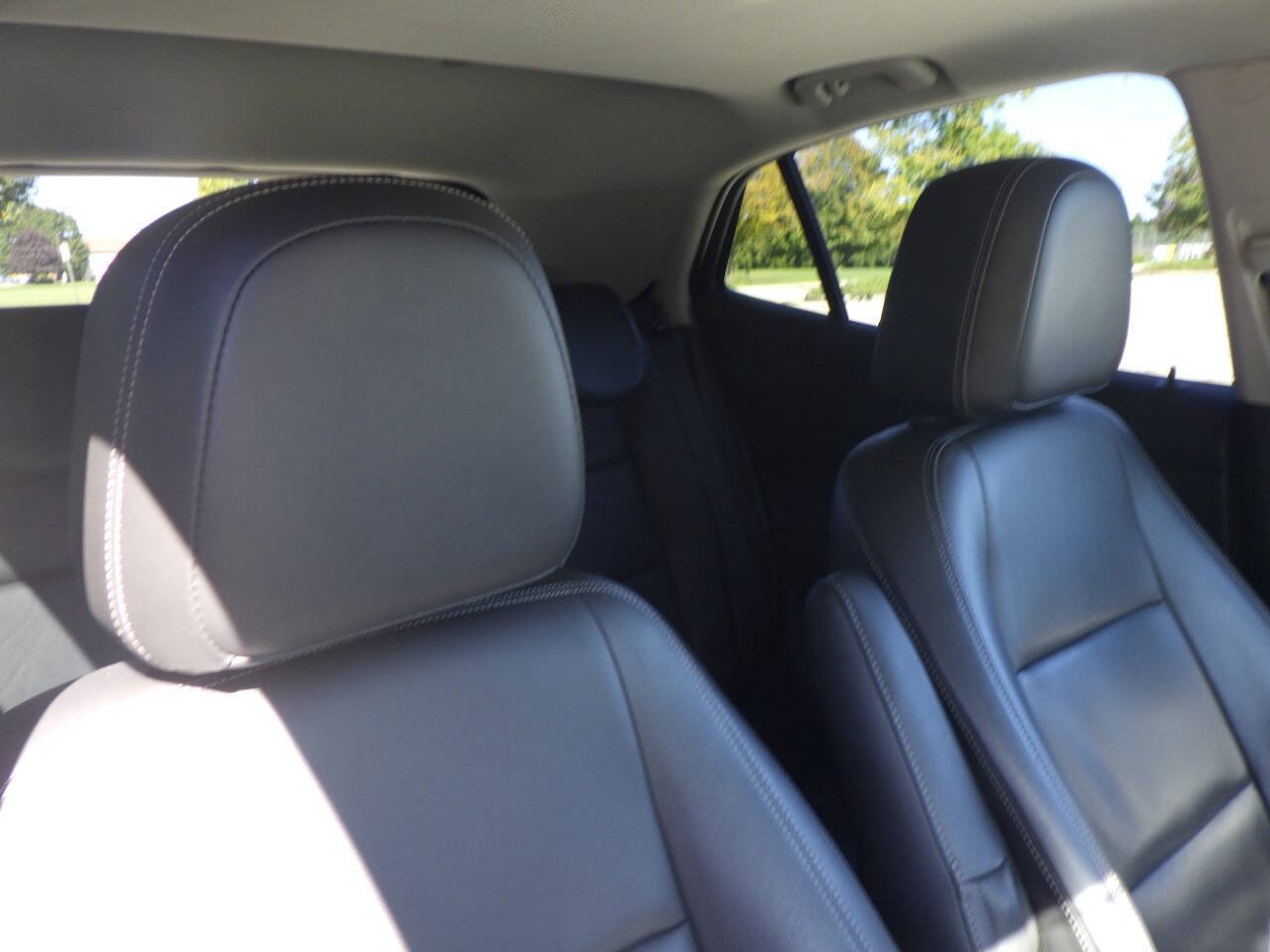 Used 2015 Buick Encore Leather w/ Experience Buick Package FWD image 15