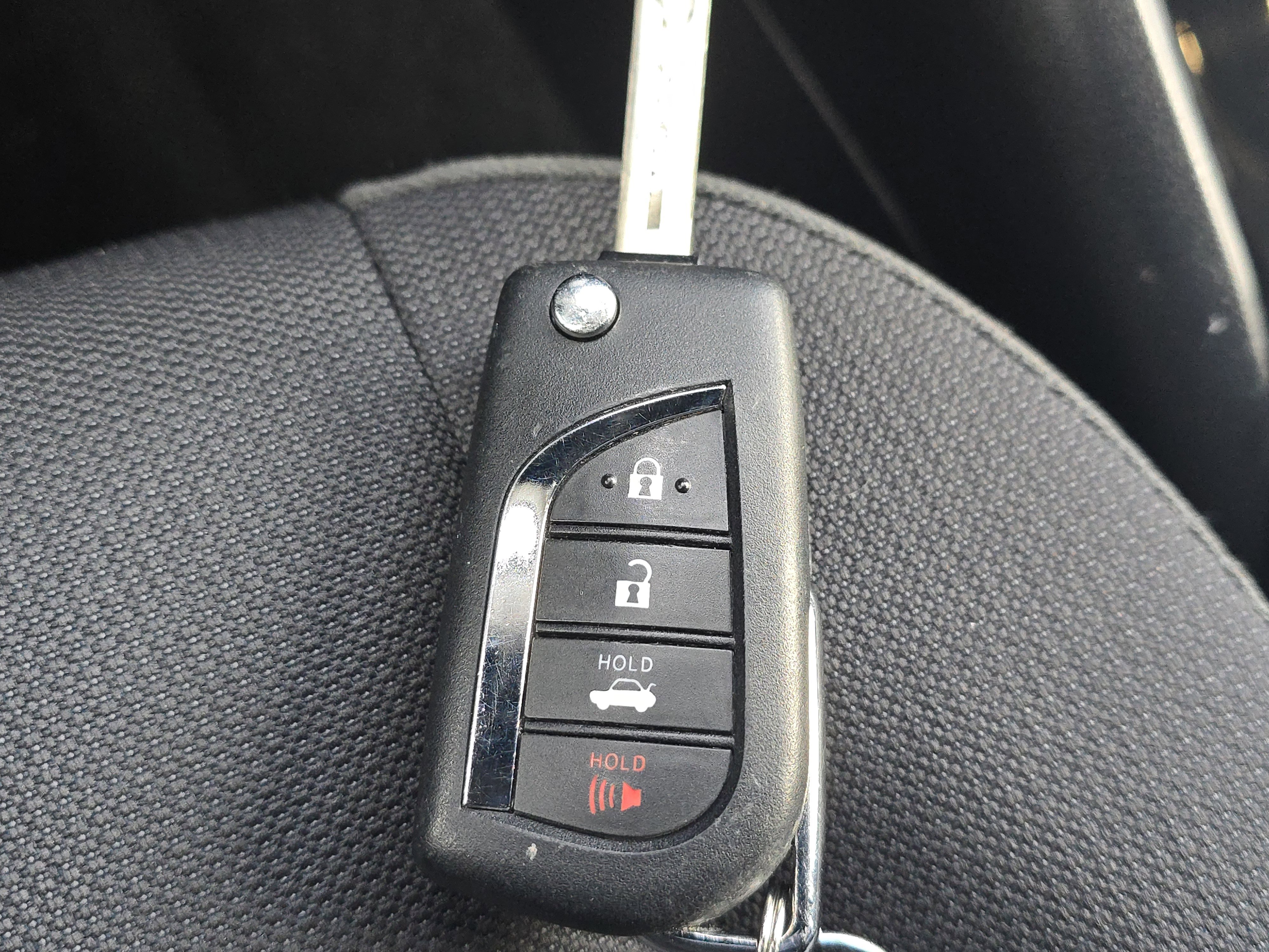 Used 2024 Toyota Corolla LE image 27