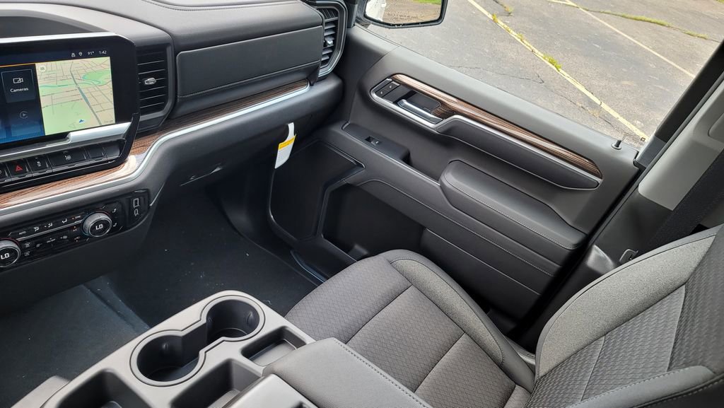 New 2026 Chevrolet Silverado 1500 LT image 23