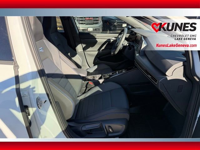 Used 2024 Volkswagen Golf R image 17