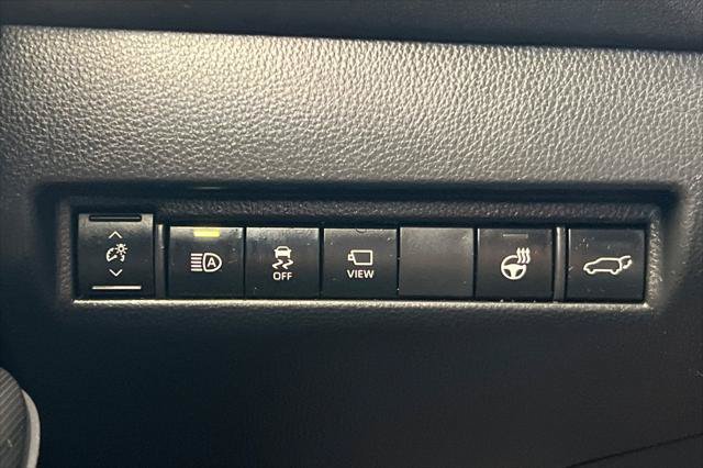 Certified 2022 Toyota Venza Limited AWD/4WD image 32