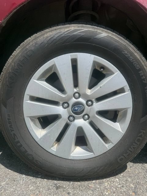 Used 2017 Subaru Outback 2.5i AWD/4WD image 14