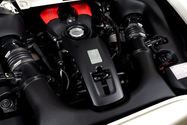 Certified 2018 Ferrari 488 Spider RWD image 11
