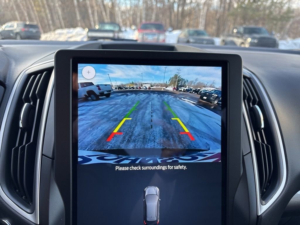 Used 2024 Ford Edge SEL w/ Convenience Package image 14