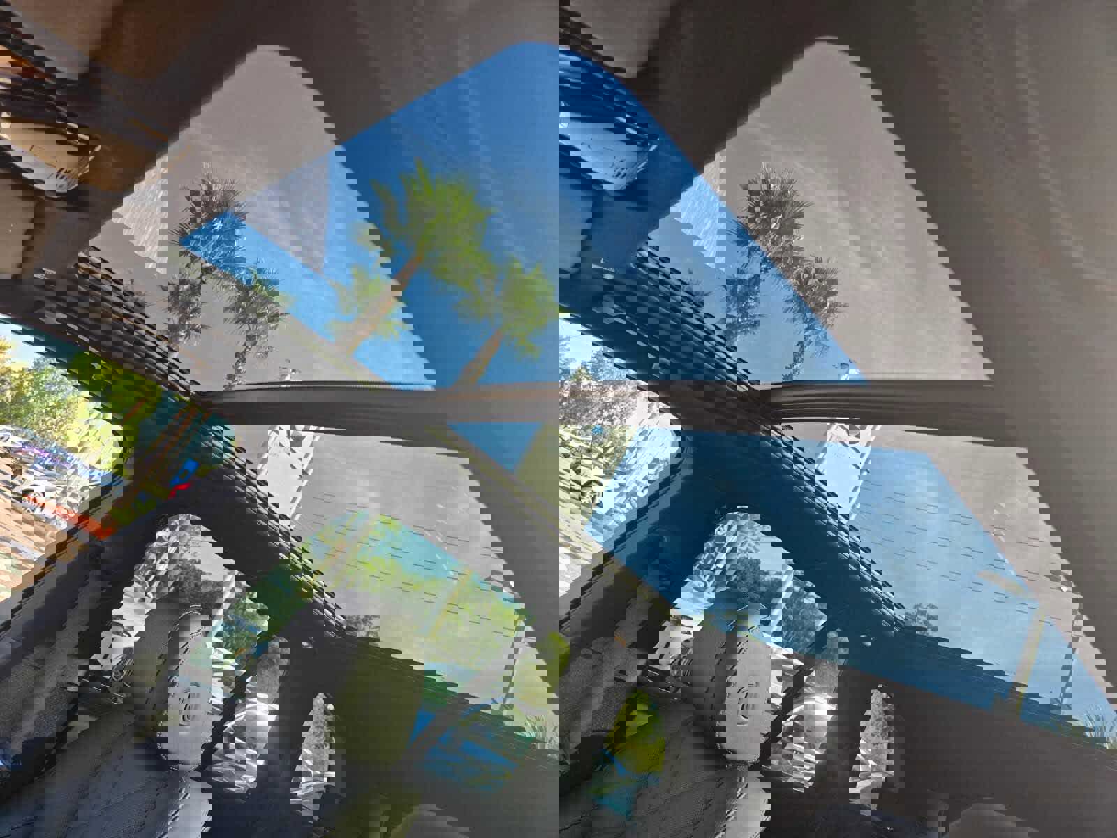 Certified 2025 BMW X5 xDrive50e w/ Premium Package image 10