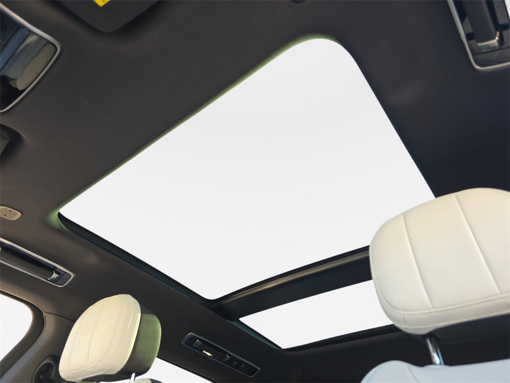 Certified 2023 Land Rover Range Rover Sport SE Dynamic image 34