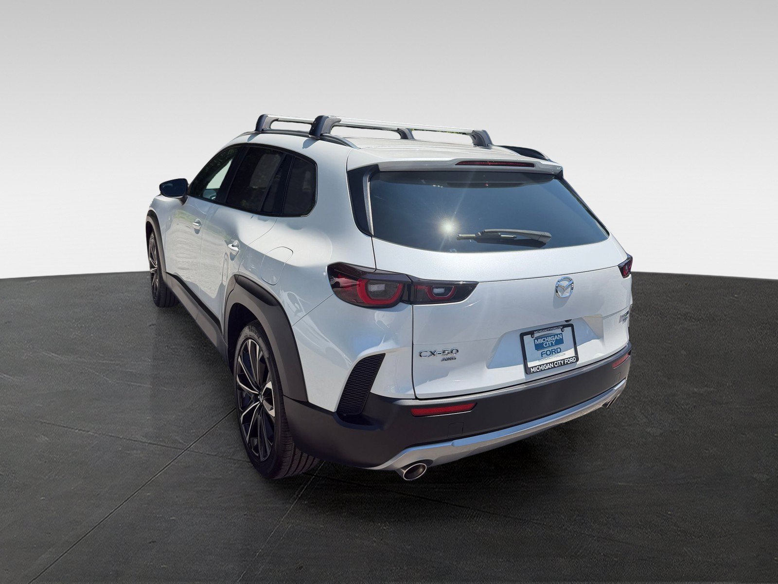 Used 2024 MAZDA CX-50 AWD 2.5 Turbo image 4