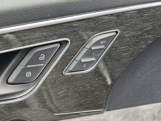 Used 2021 Audi RS Q8 image 20