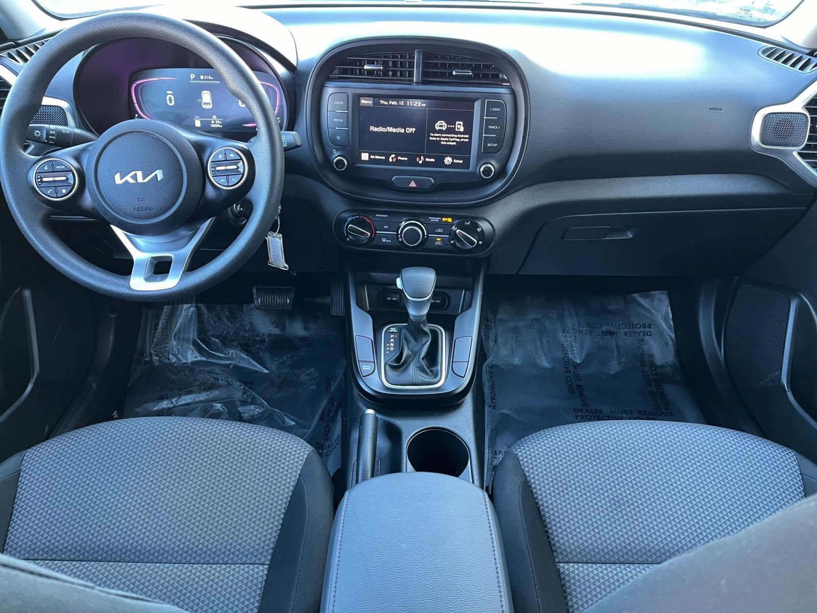 Used 2025 Kia Soul LX w/ LX Technology Package image 29