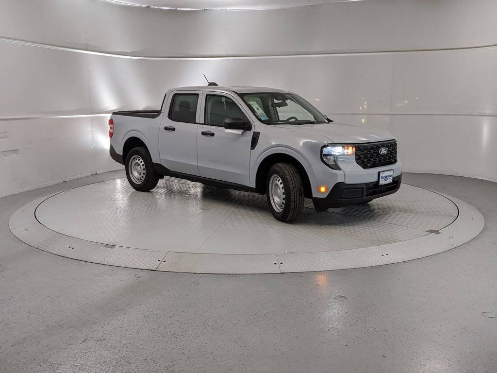 New 2025 Ford Maverick XL