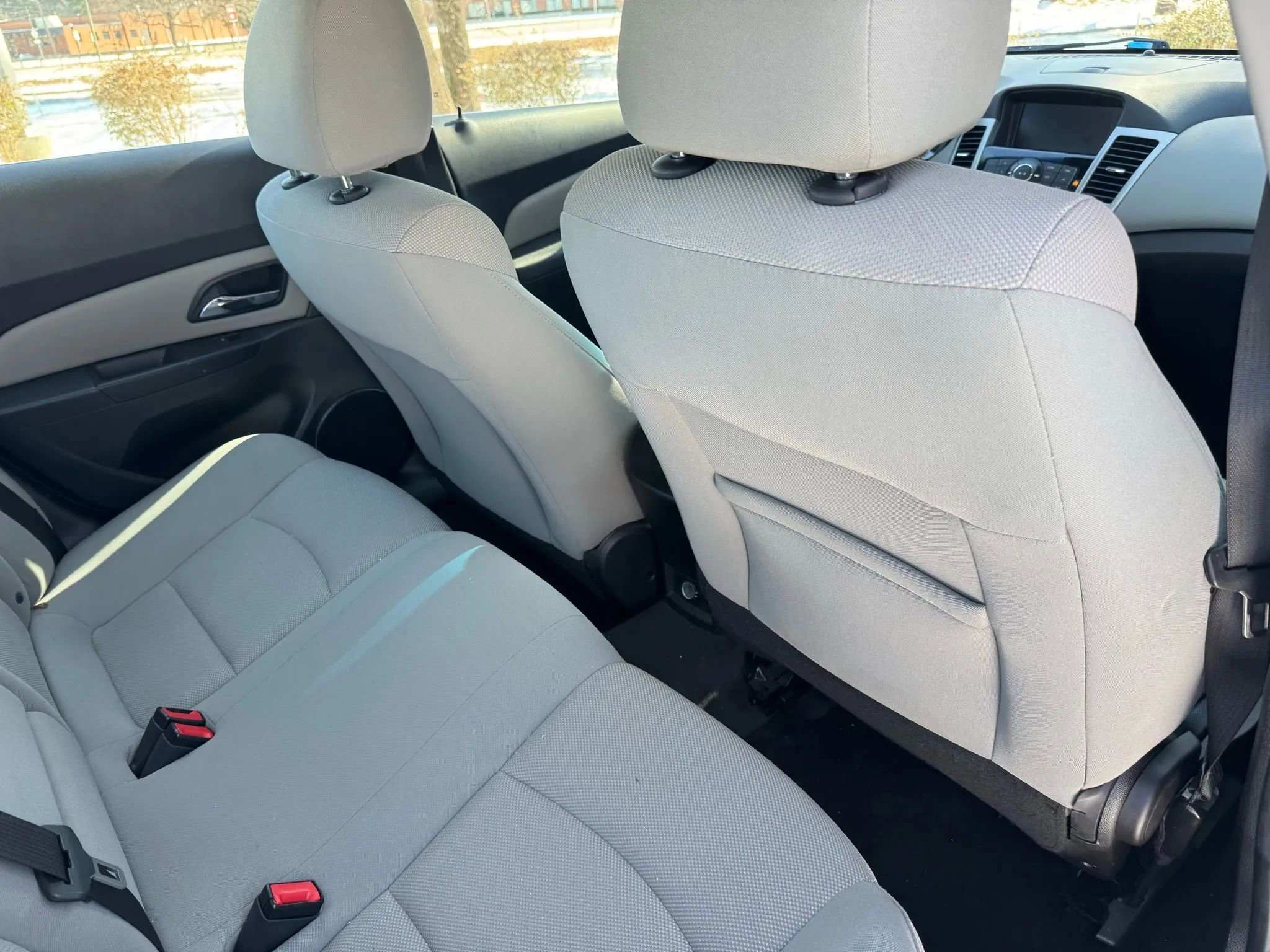 Used 2014 Chevrolet Cruze LT image 22