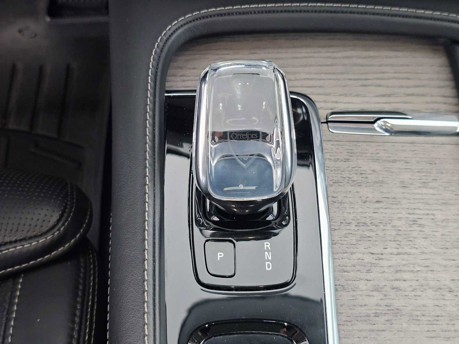 Used 2020 Volvo XC90 T8 Inscription image 32