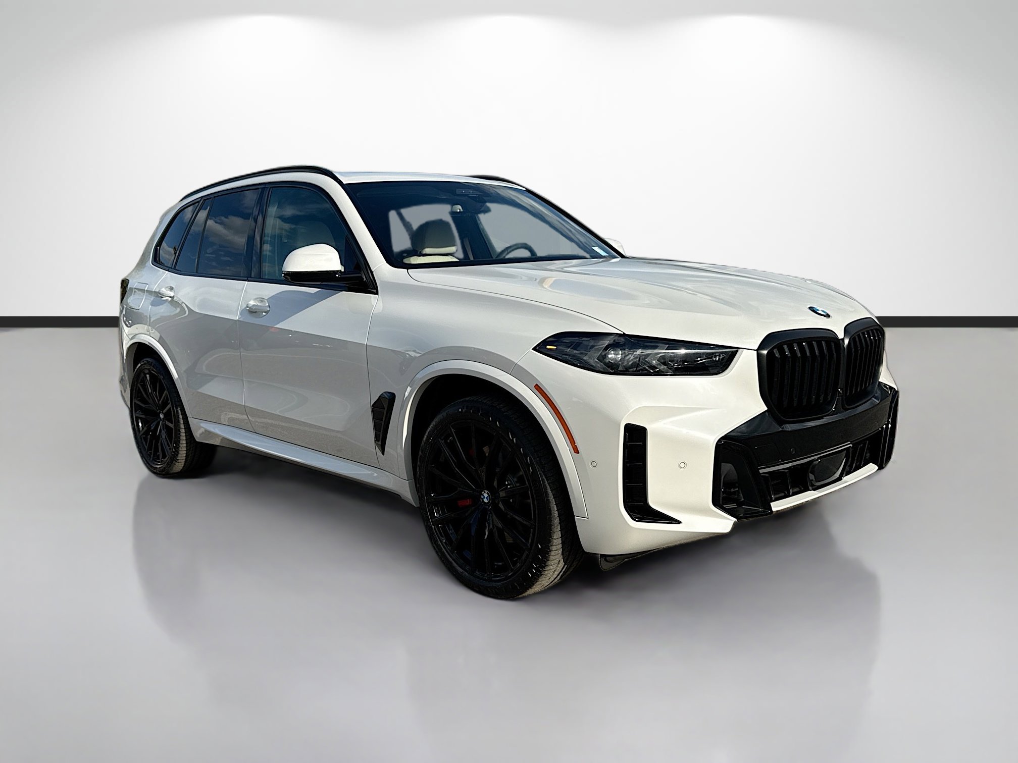 New 2026 BMW X5 sDrive40i w/ M Sport Package image 1