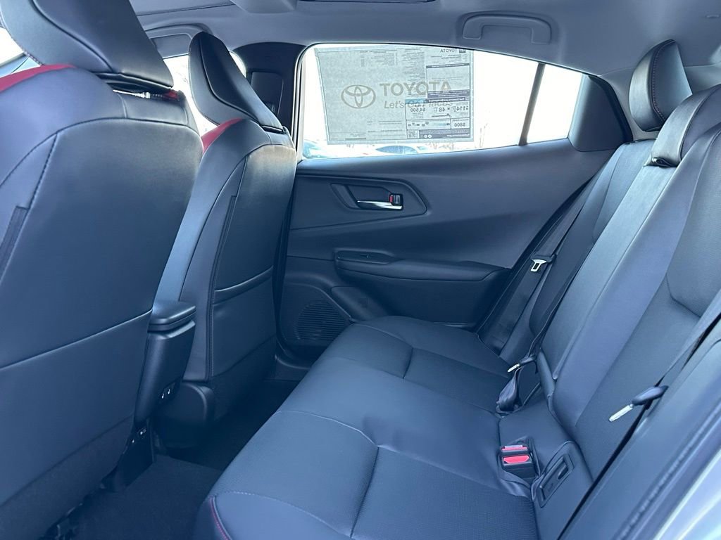 New 2026 Toyota Prius Plug-In Hybrid FWD image 12