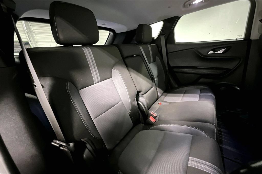 Used 2024 Chevrolet Blazer LT w/ Redline Edition FWD image 33