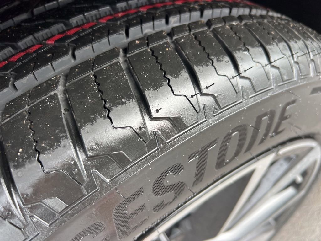 New 2026 Volkswagen Atlas Cross Sport SEL Premium R-Line image 8