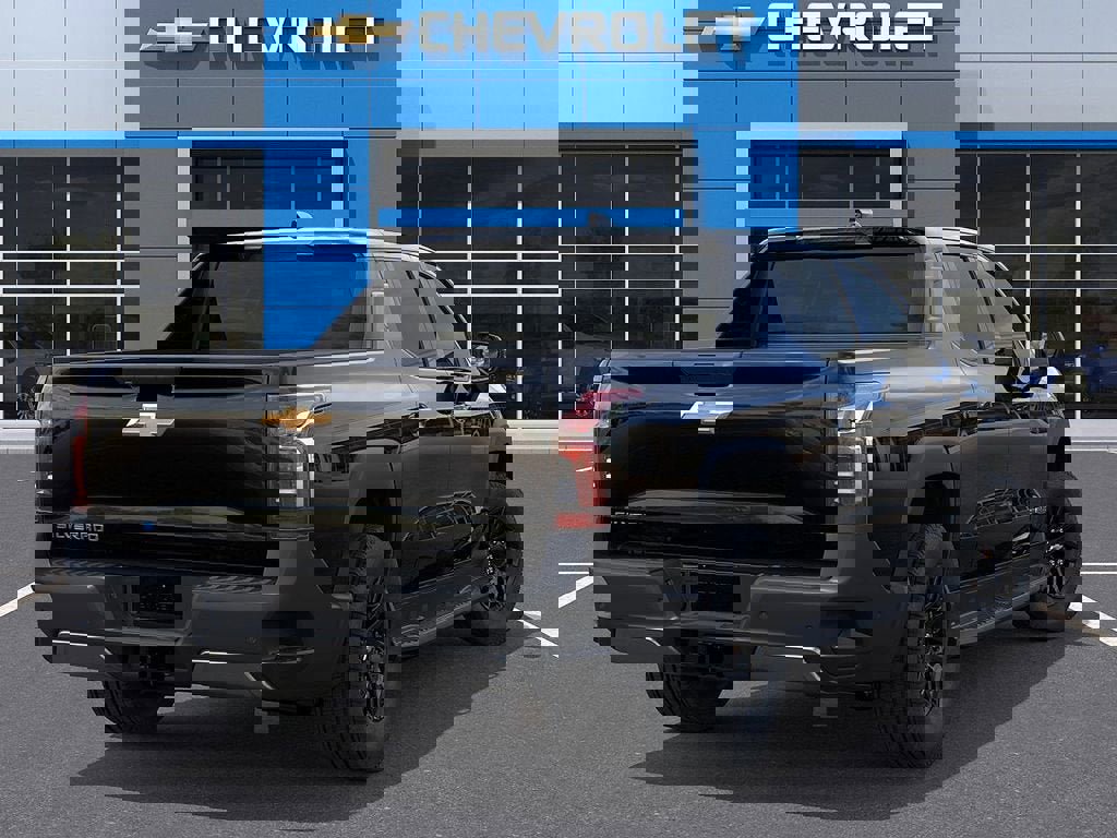 New 2026 Chevrolet Silverado EV LT image 5