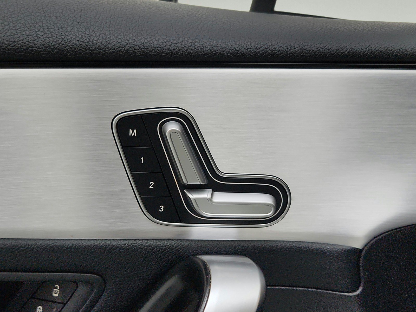 Used 2020 Mercedes-Benz A 220 image 22