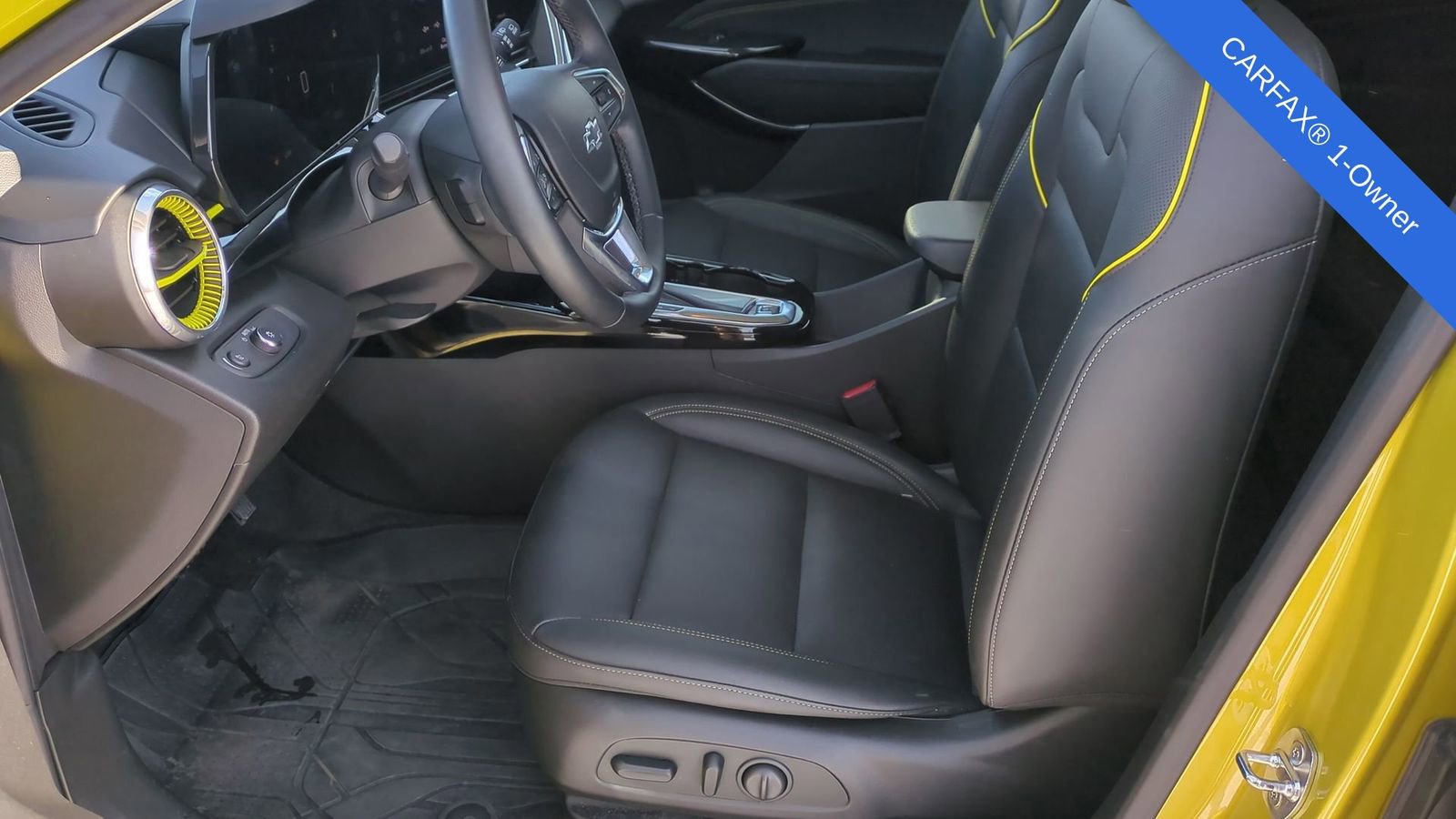 Used 2024 Chevrolet Trax ACTIV w/ Driver Confidence Package image 18