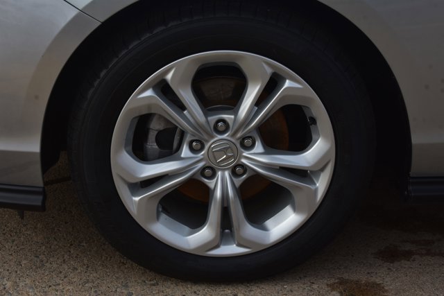 Used 2024 Honda Accord LX image 10