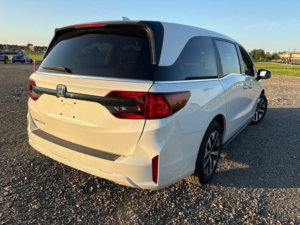 Used 2026 Honda Odyssey EX-L image 11
