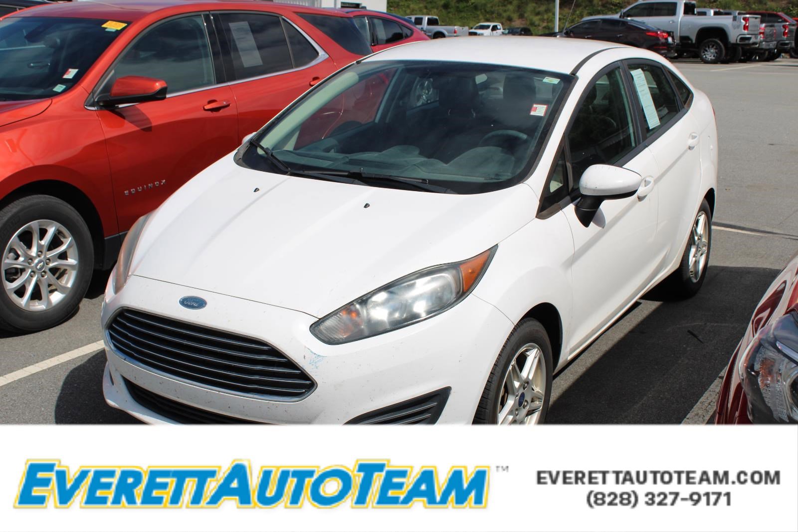 Used 2018 Ford Fiesta SE FWD image 1