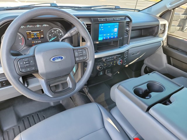 Used 2023 Ford F250 XL image 11