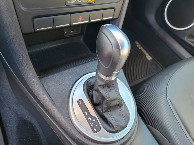 Used 2016 Volkswagen Beetle 1.8T Denim image 22