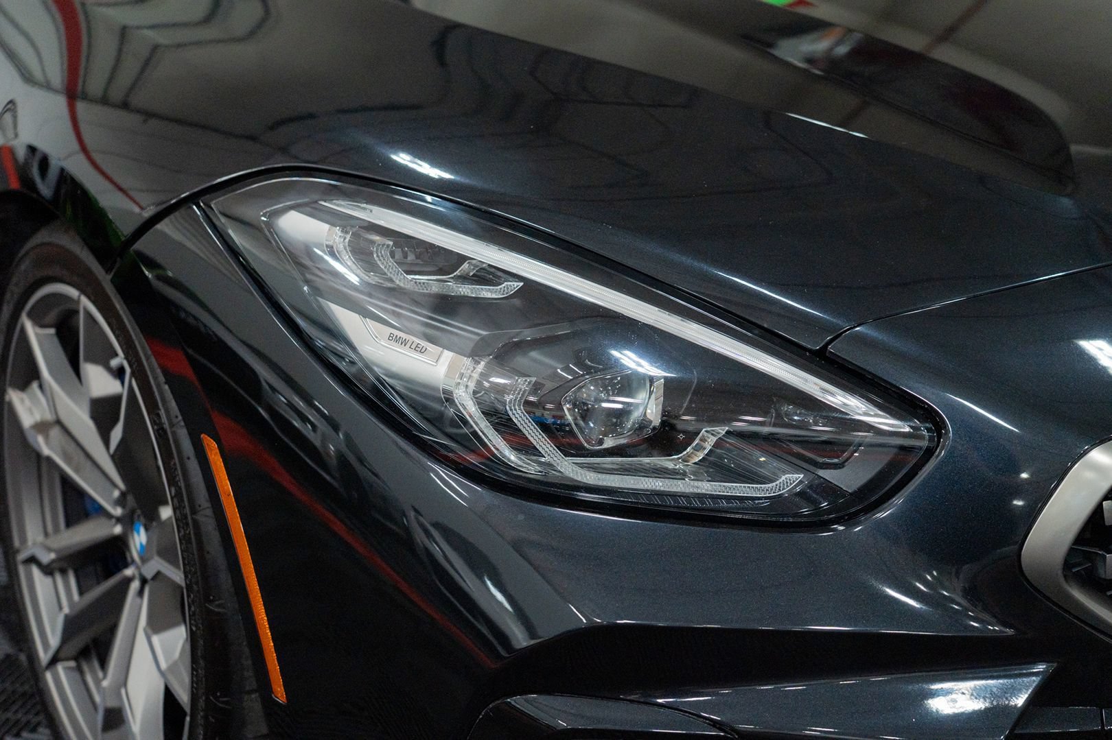 Used 2020 BMW Z4 M40i w/ Executive Package RWD image 13