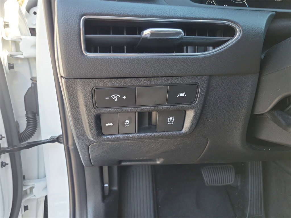 Certified 2023 Hyundai Sonata SEL w/ Convenience Package image 25